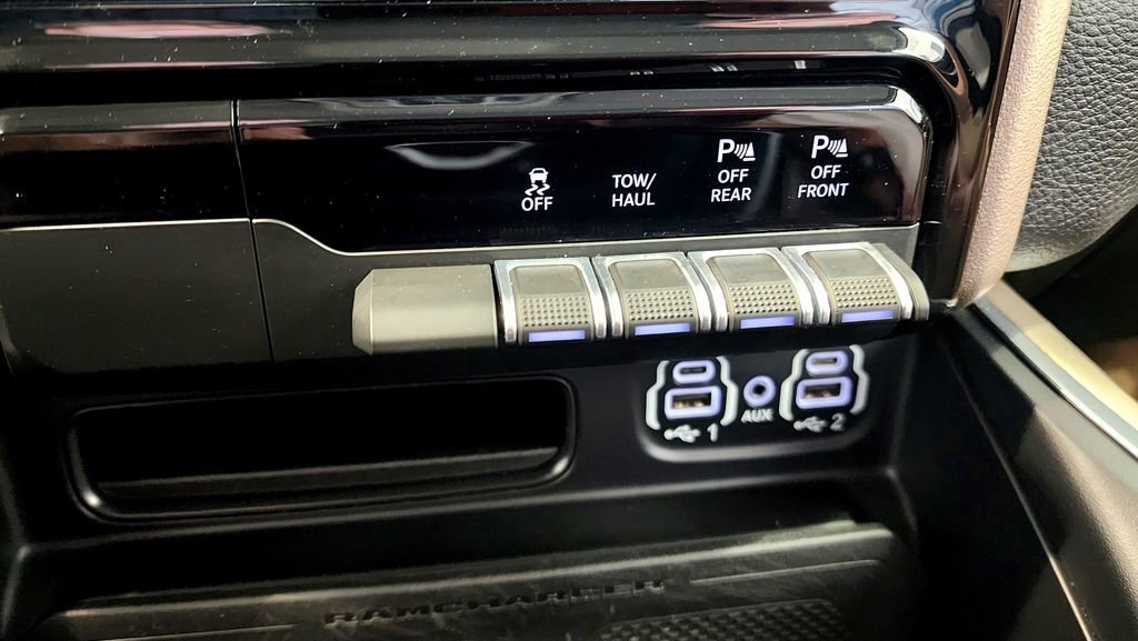 Used 2022 RAM 1500 Laramie image 19
