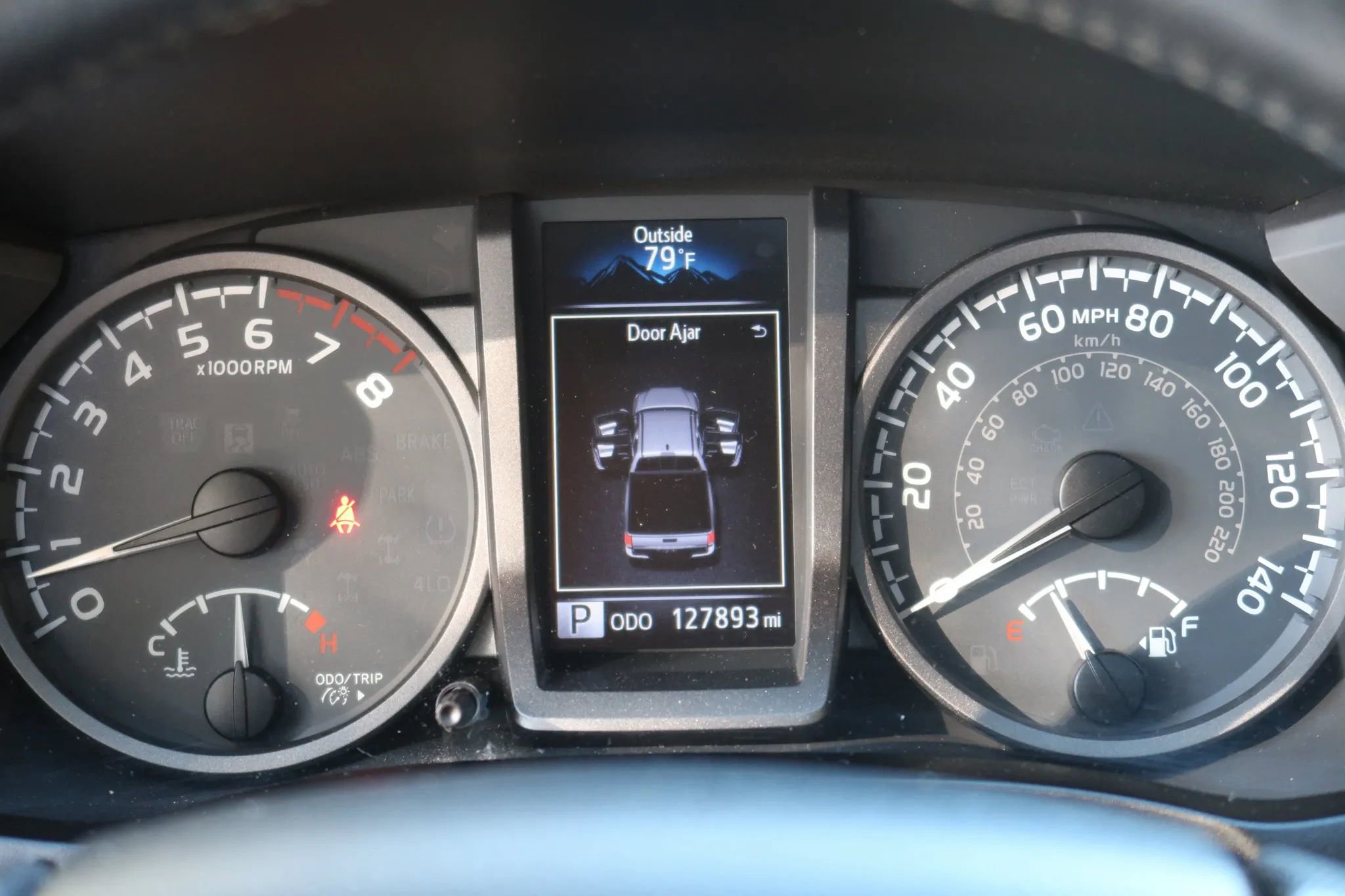 Used 2016 Toyota Tacoma TRD Off-Road w/ Premium & Technology Package AWD/4WD image 26