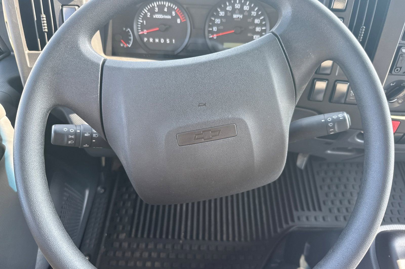 New 2025 Chevrolet Low Cab Forward image 19