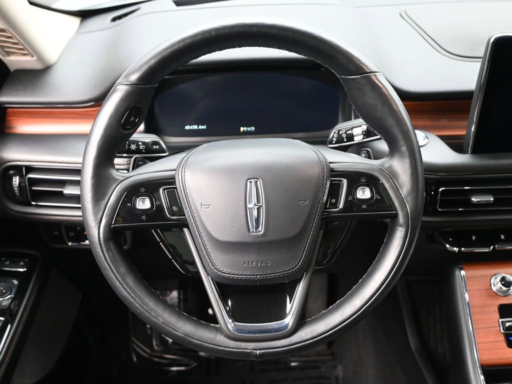 Used 2023 Lincoln Aviator Reserve w/ Equipment Group 201A image 22