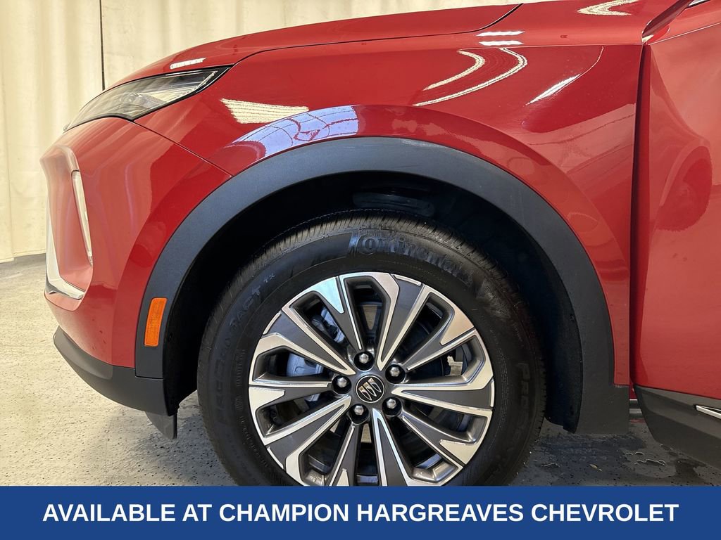 Used 2025 Buick Envision Preferred image 42