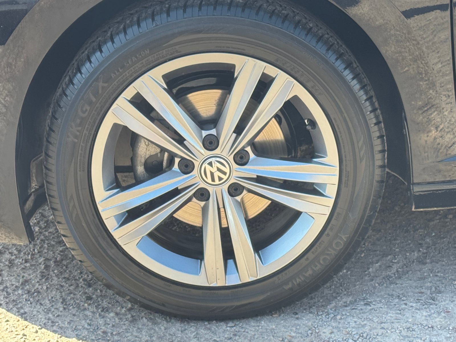 Used 2020 Volkswagen Jetta R-Line FWD image 9
