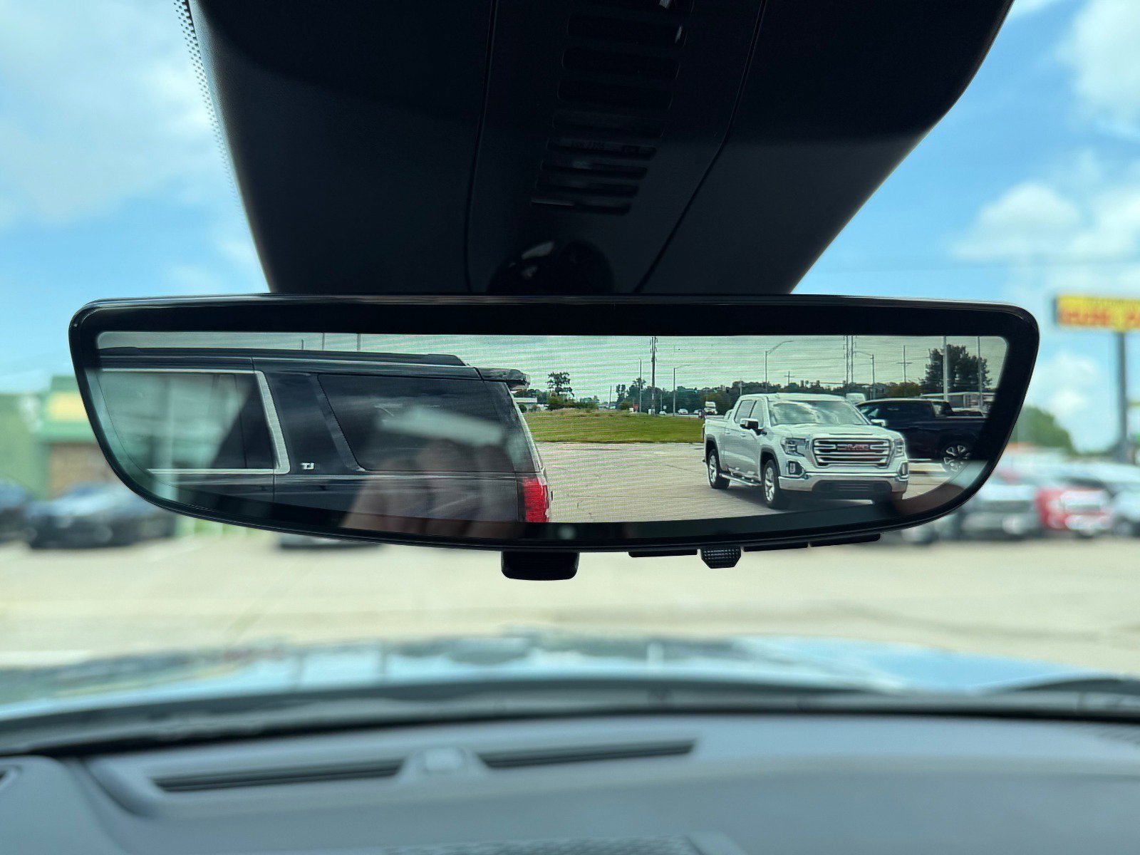 New 2026 GMC Acadia Elevation w/ Elevation Premium Package image 24