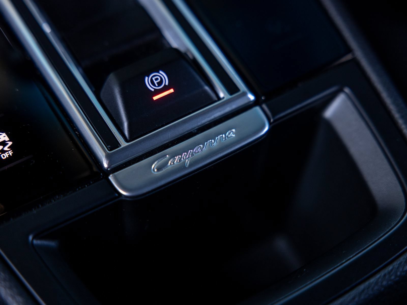 Certified 2023 Porsche Cayenne AWD/4WD image 56