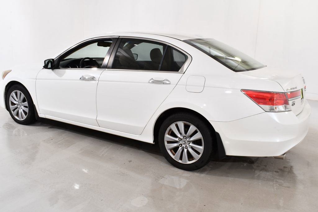 Used 2011 Honda Accord EX-L image 15