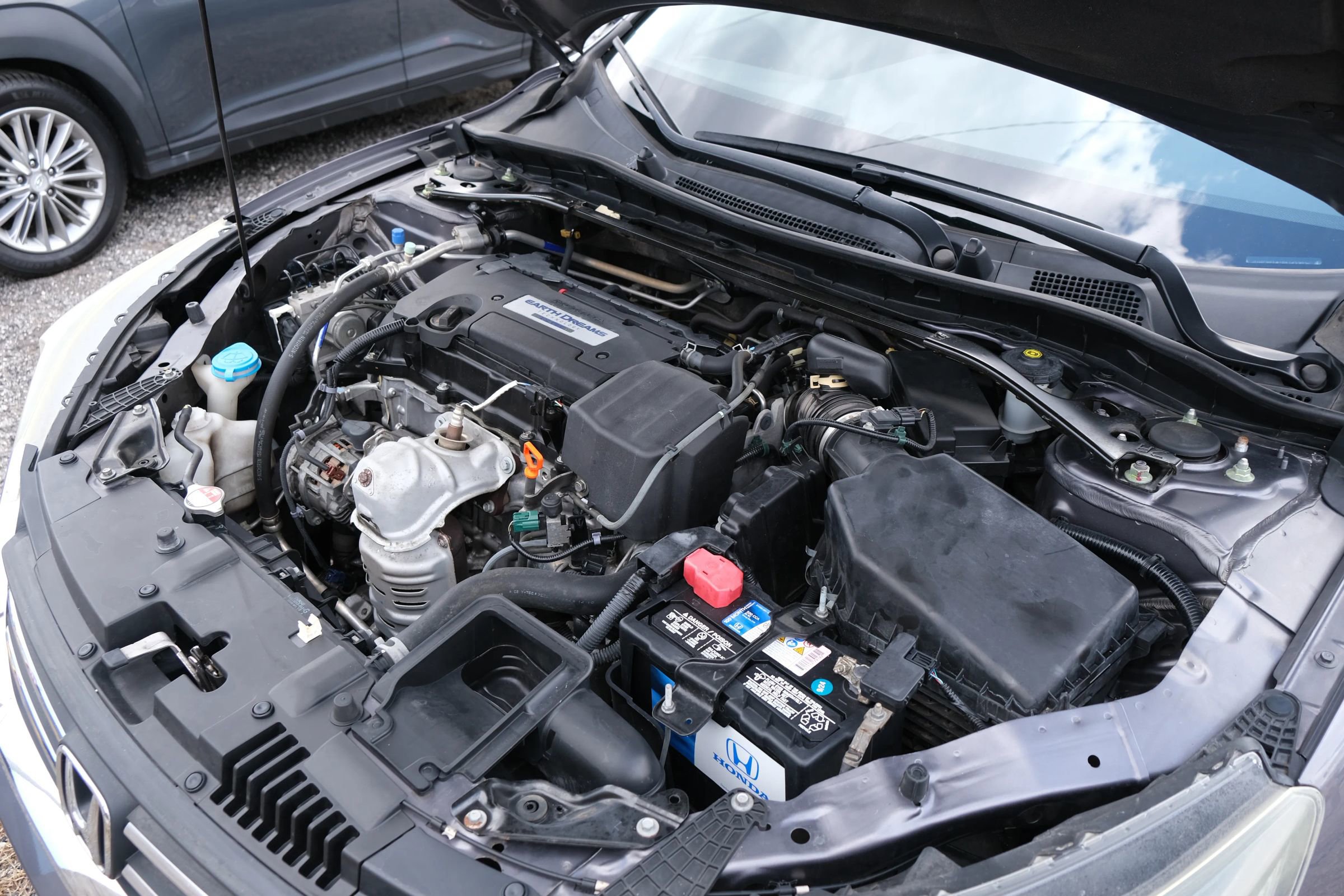Used 2015 Honda Accord EX-L image 41