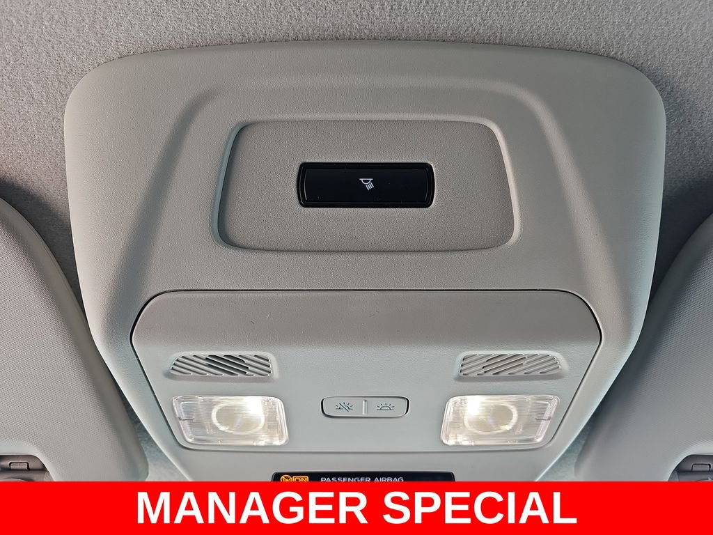 New 2025 Ford Transit 250 Low Roof RWD image 31