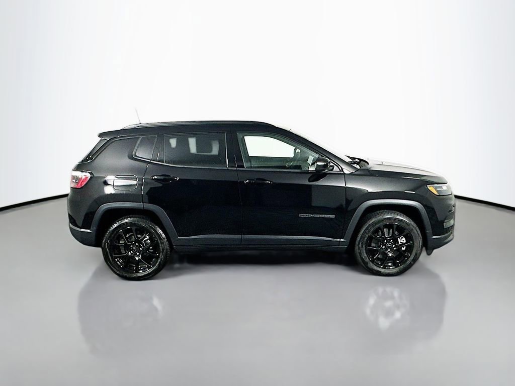 New 2026 Jeep Compass Latitude w/ Quick Order Package 29K image 8