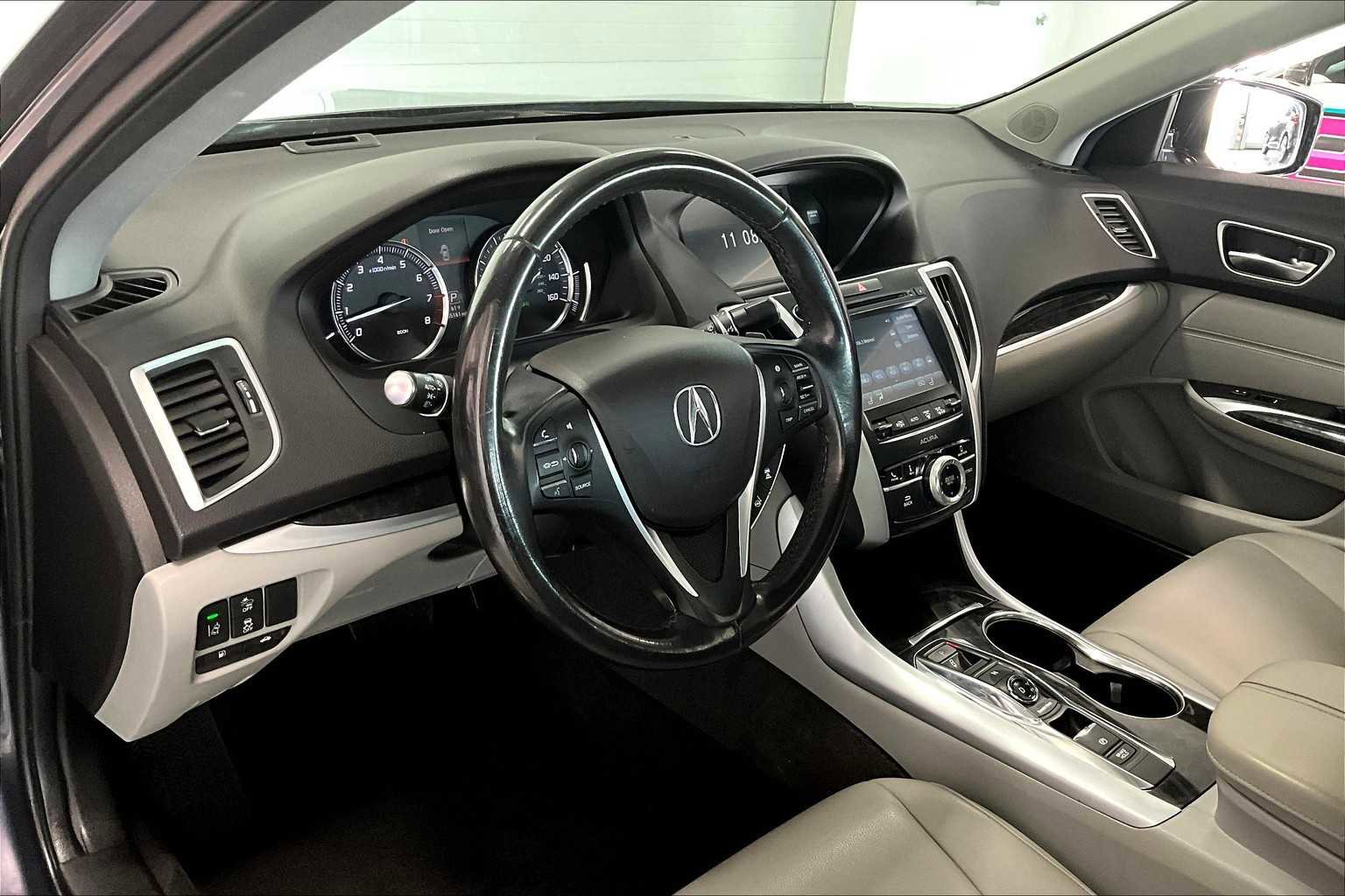 Certified 2019 Acura TLX V6 image 2
