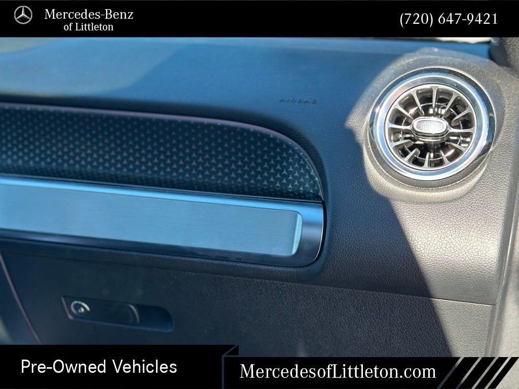 Certified 2025 Mercedes-Benz GLB 250 4MATIC image 31