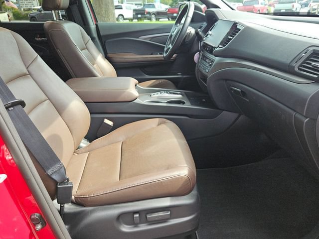 Certified 2025 Honda Ridgeline RTL image 15