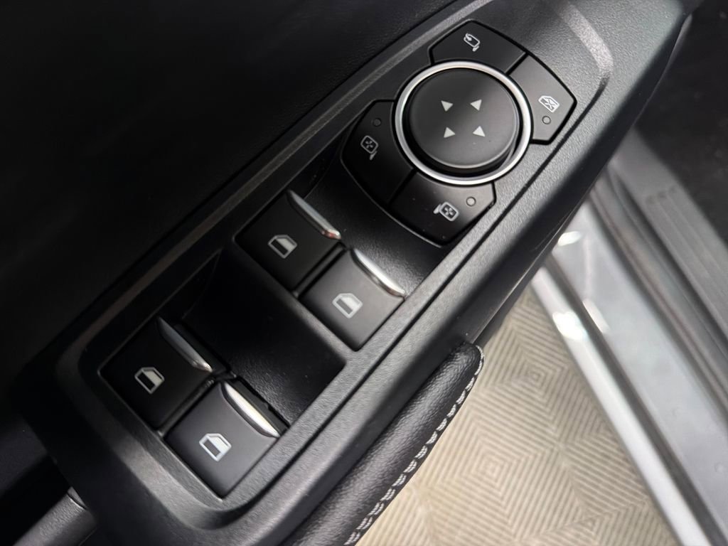 New 2025 Ford Ranger XLT w/ Equipment Group 301A High image 16