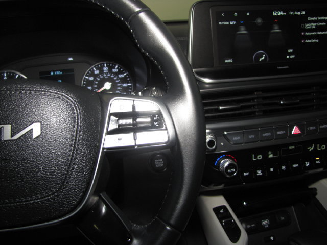 Used 2022 Kia Telluride S AWD/4WD image 29