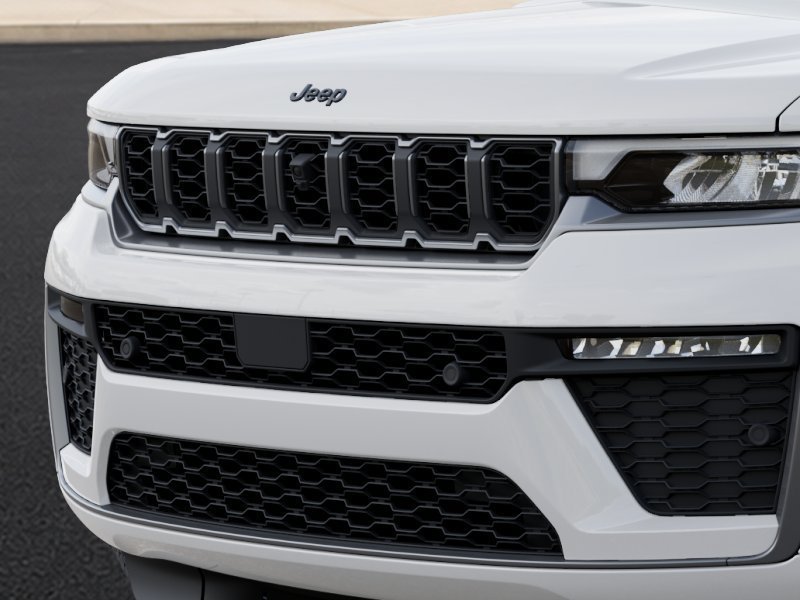 New 2027 Jeep Grand Cherokee Limited AWD/4WD image 11