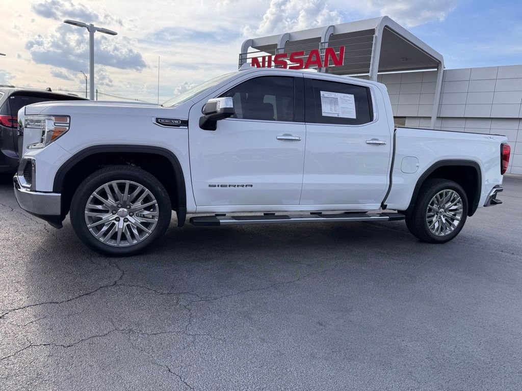 Used 2021 GMC Sierra 1500 SLT w/ SLT Premium Package image 2