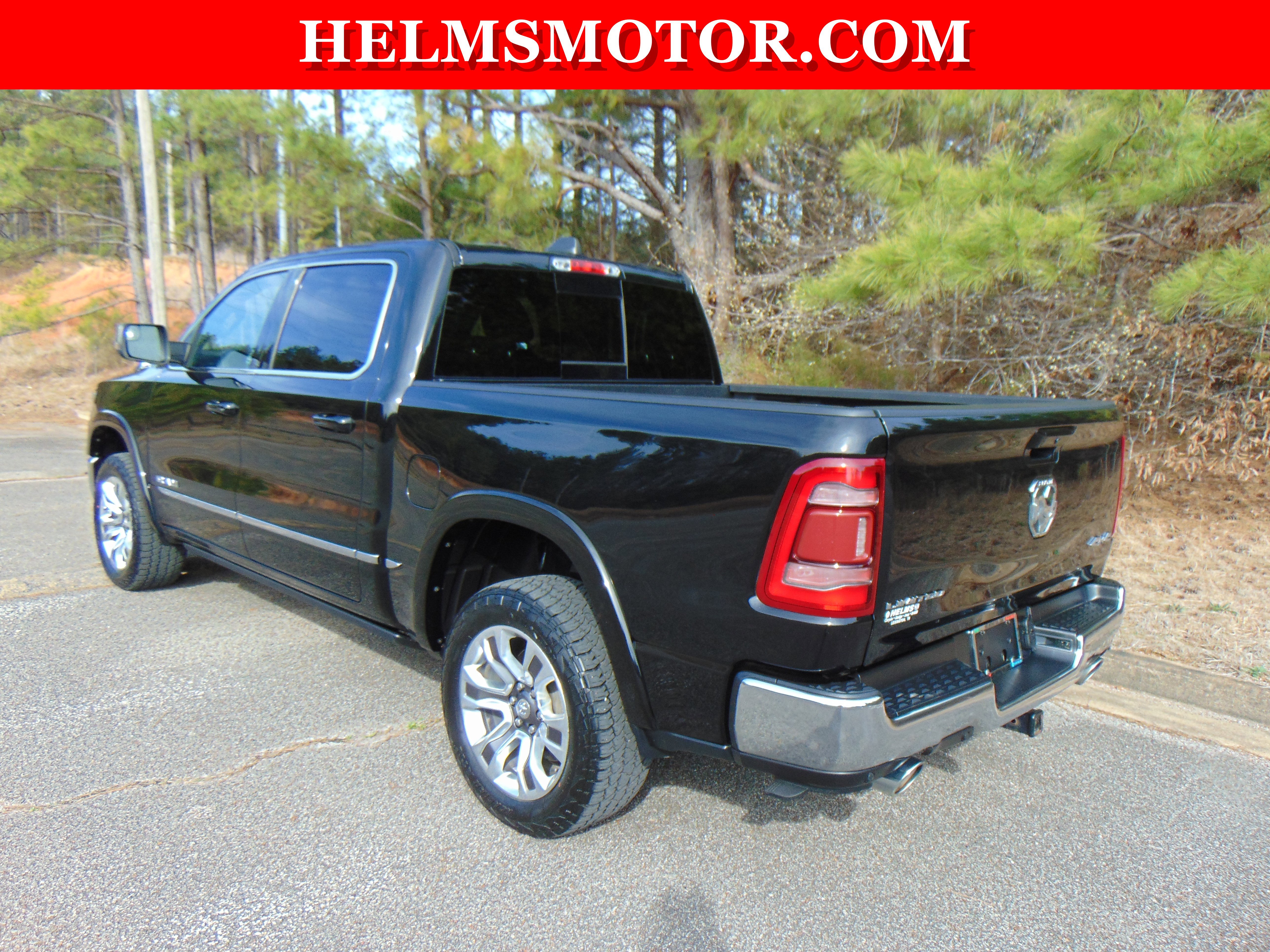 Used 2023 RAM 1500 Limited w/ Bed Utility Group image 9