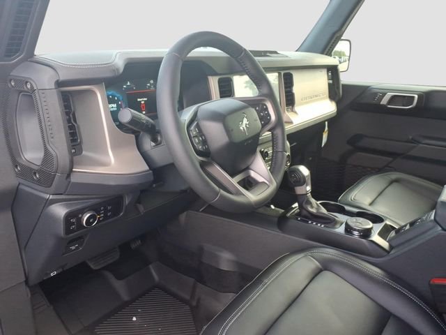 New 2025 Ford Bronco Outer Banks AWD/4WD image 13