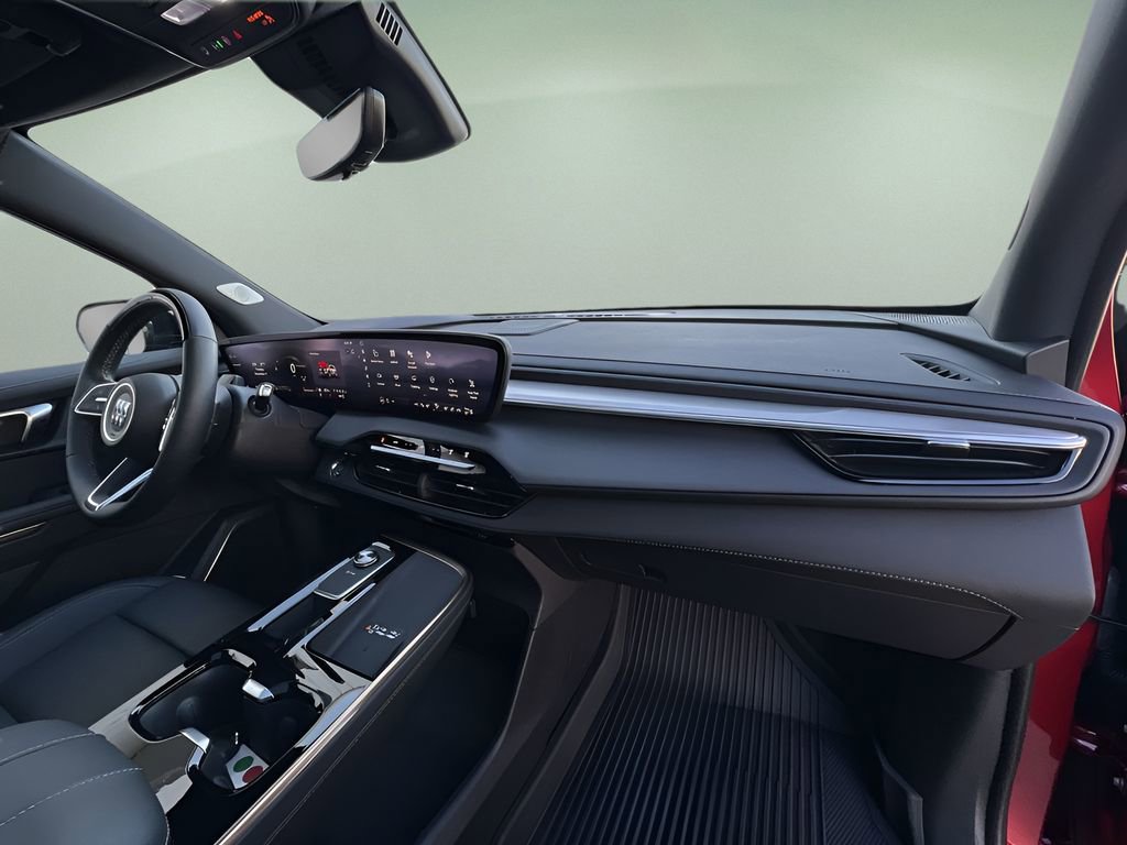 Certified 2025 Buick Enclave Avenir image 30