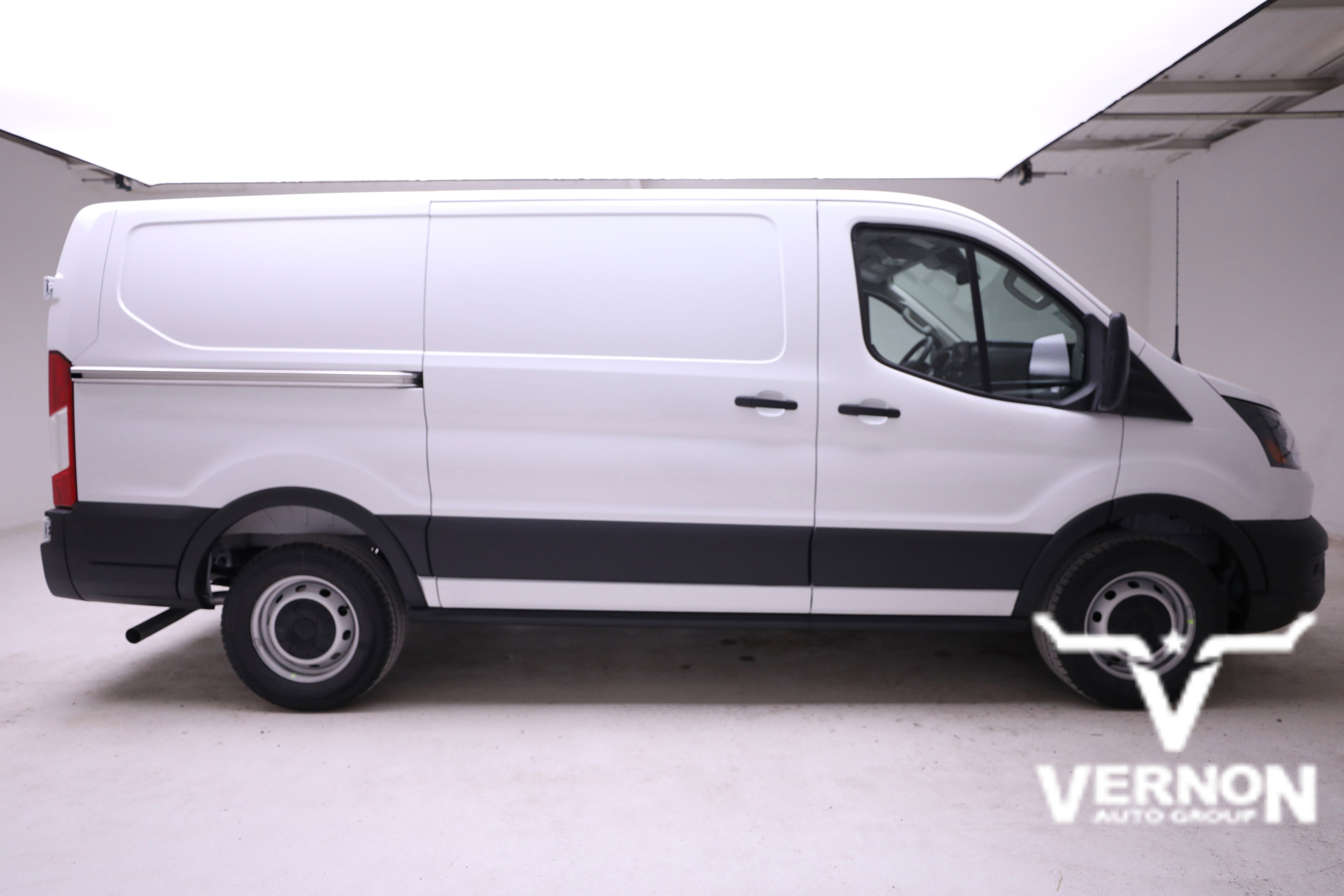 New 2025 Ford Transit 150 Low Roof image 6