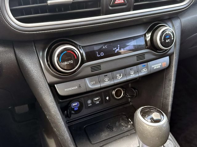 Used 2020 Hyundai Kona Limited AWD/4WD image 27
