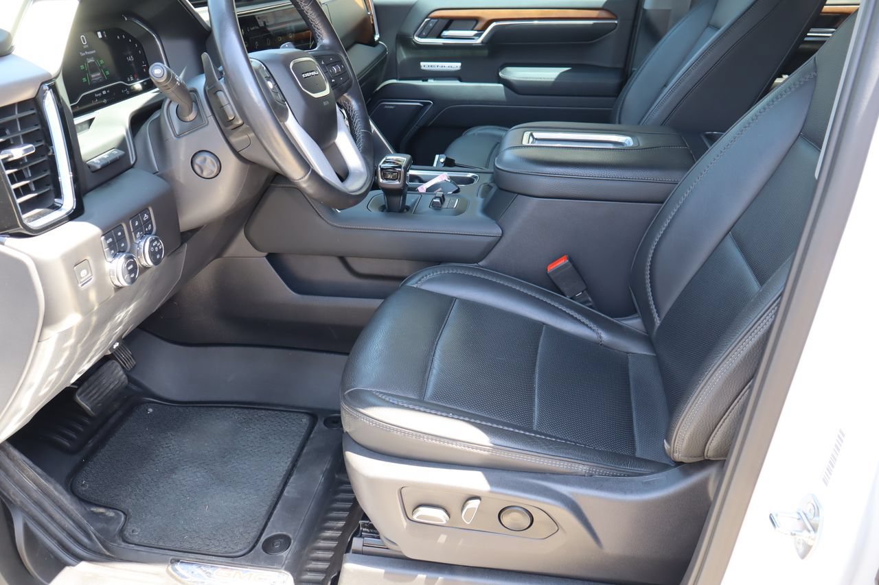 Used 2022 GMC Sierra 1500 Denali w/ Denali Reserve Package AWD/4WD image 16