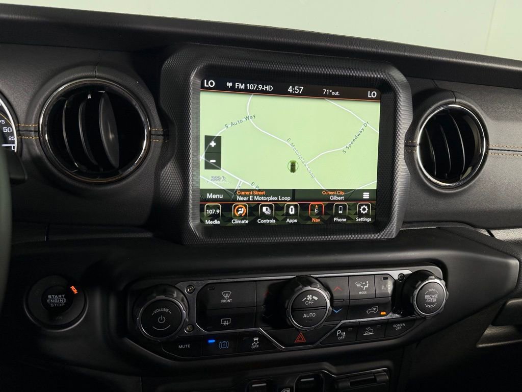 Used 2023 Jeep Wrangler Unlimited Sahara image 19