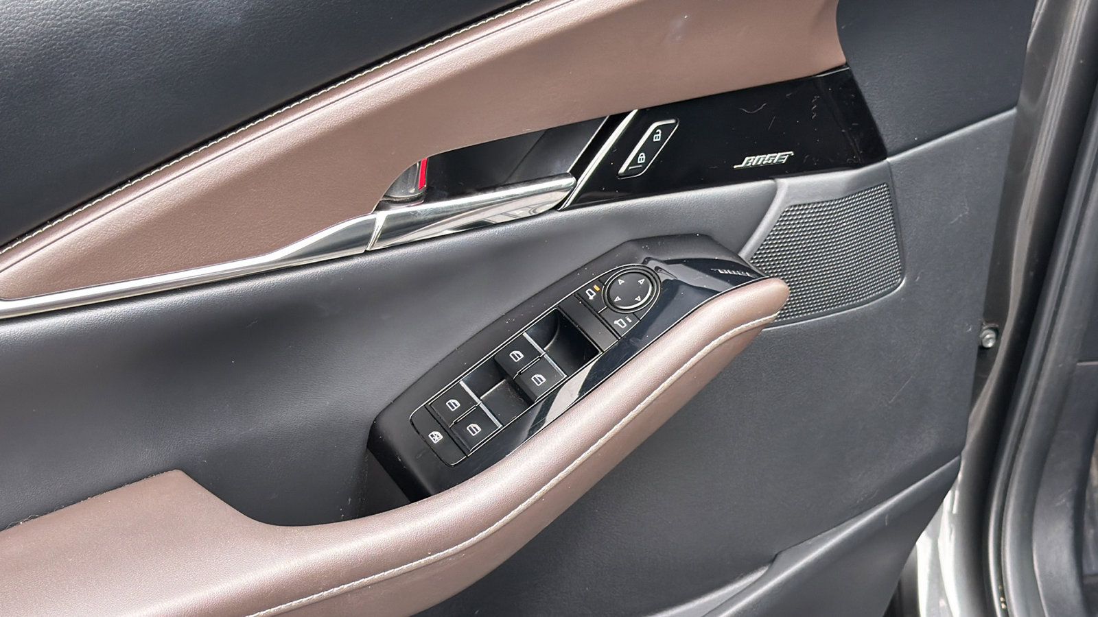 Used 2020 MAZDA CX-30 AWD w/ Premium Package image 11