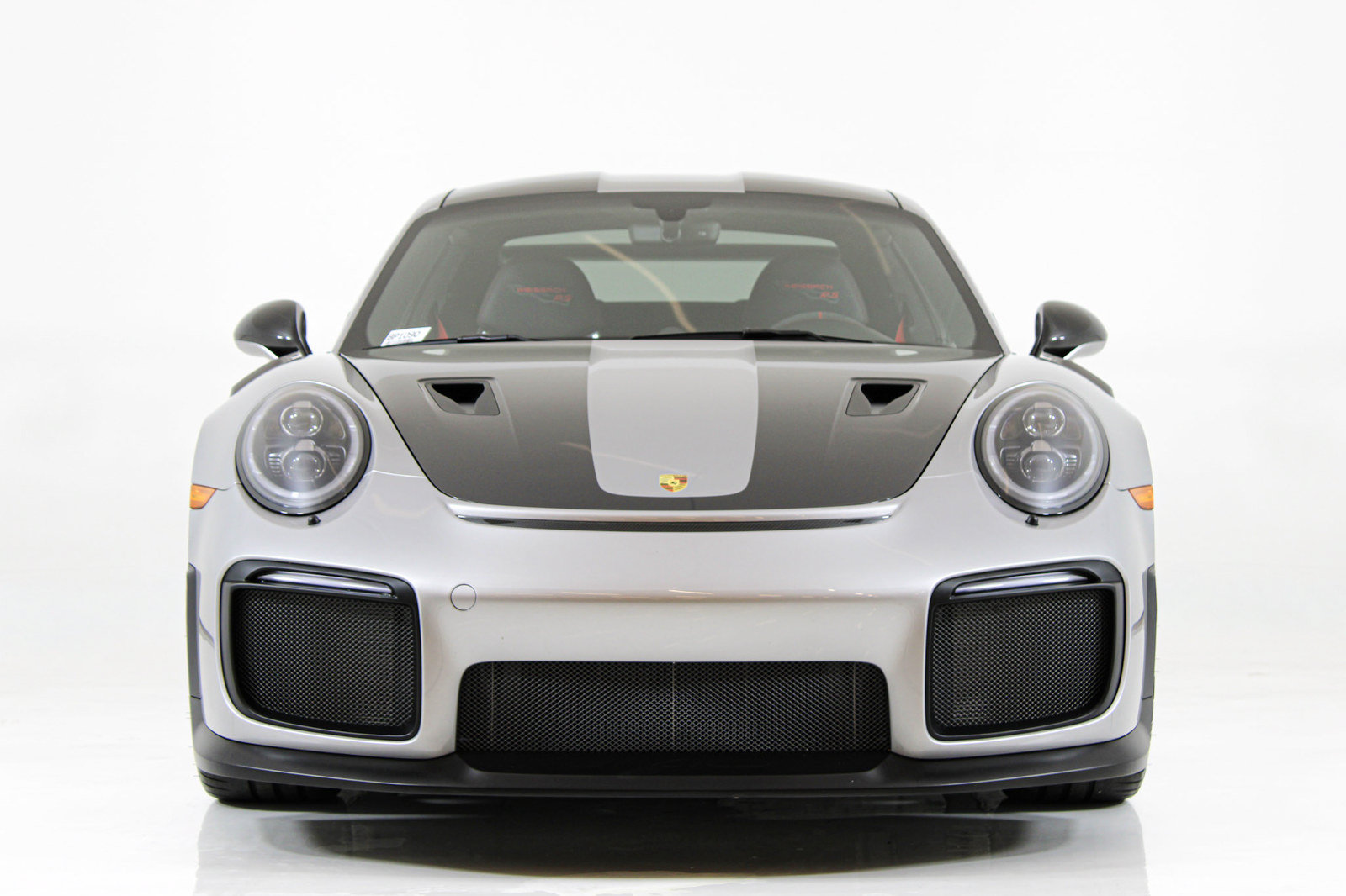 Used 2018 Porsche 911 GT2 RS RWD image 10