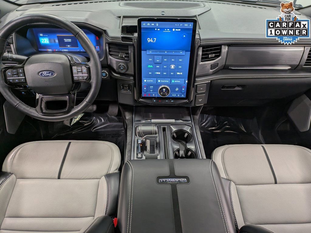 Used 2025 Ford F150 Lightning Platinum image 25