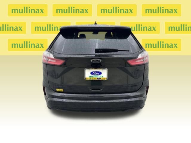 New 2024 Ford Edge SE w/ Black Appearance Package image 15