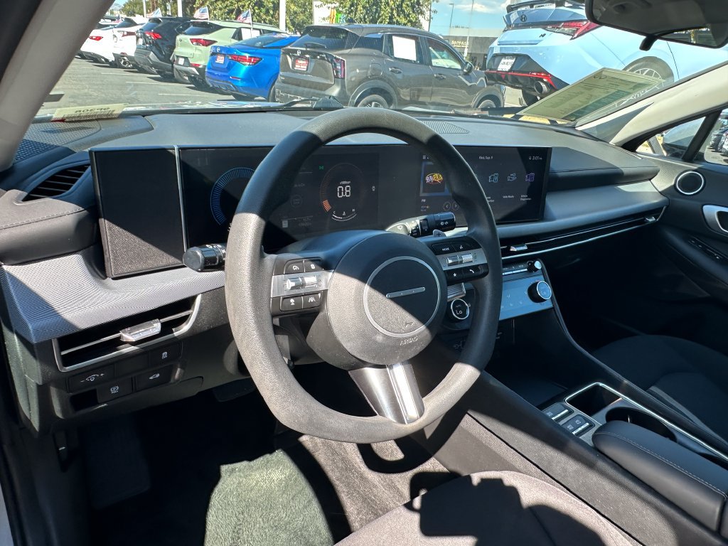 Used 2025 Hyundai Sonata SEL FWD image 21