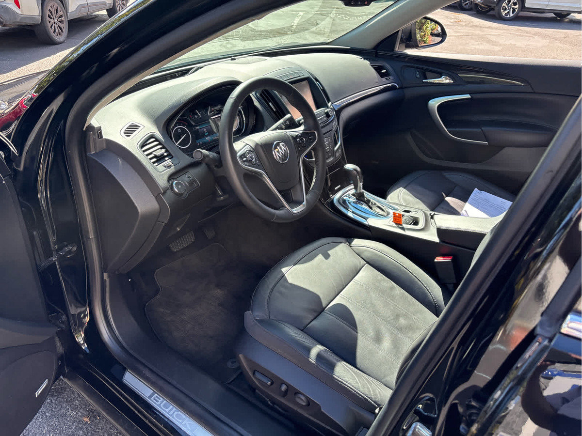 Used 2016 Buick Regal Premium AWD/4WD image 26