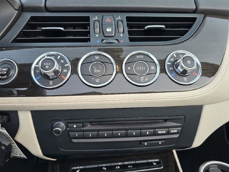 Used 2011 BMW Z4 sDrive35is RWD image 37