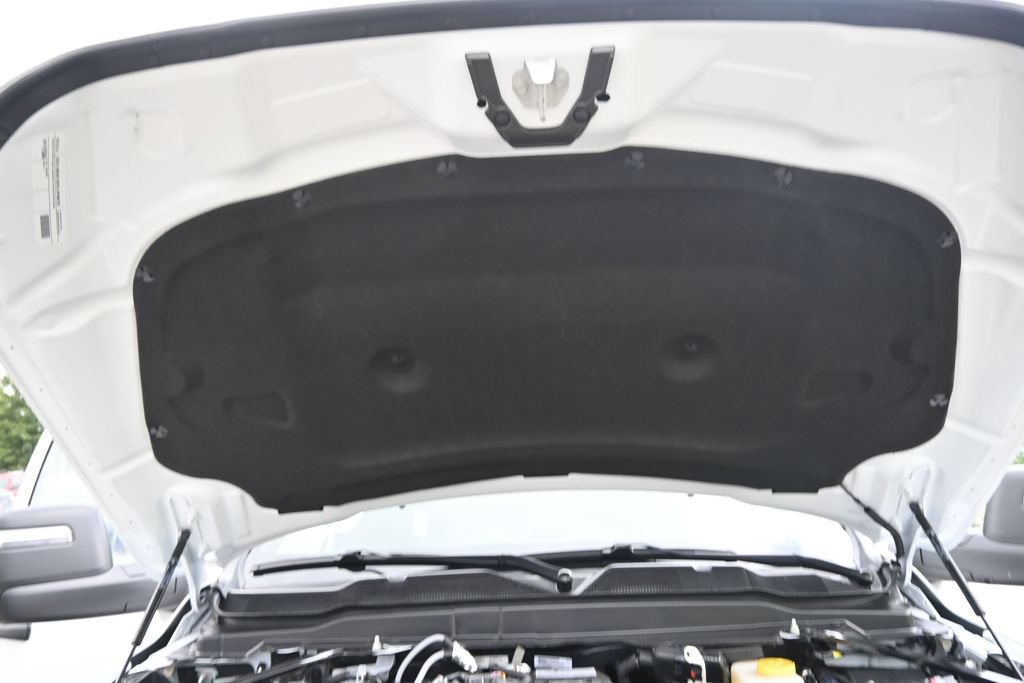 New 2026 RAM 3500 Tradesman AWD/4WD image 21