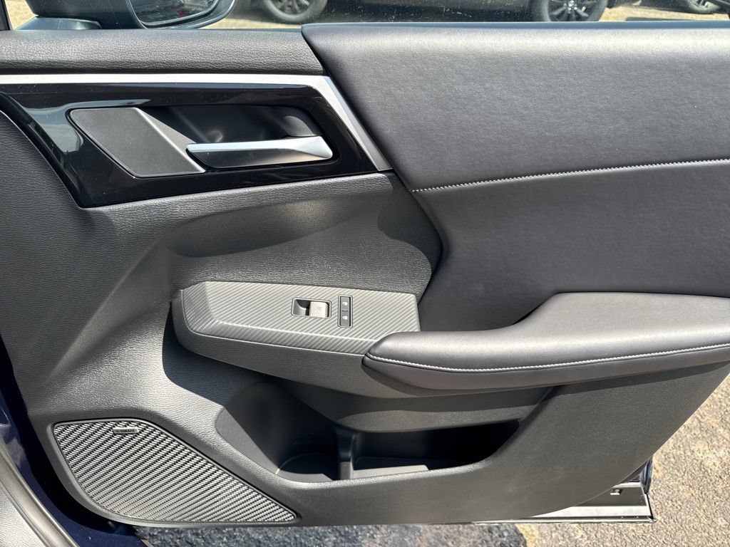 New 2026 Mitsubishi Outlander SE FWD image 38