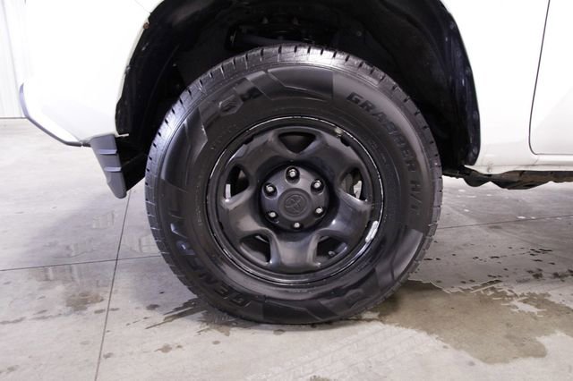 Used 2021 Toyota Tacoma SR image 12