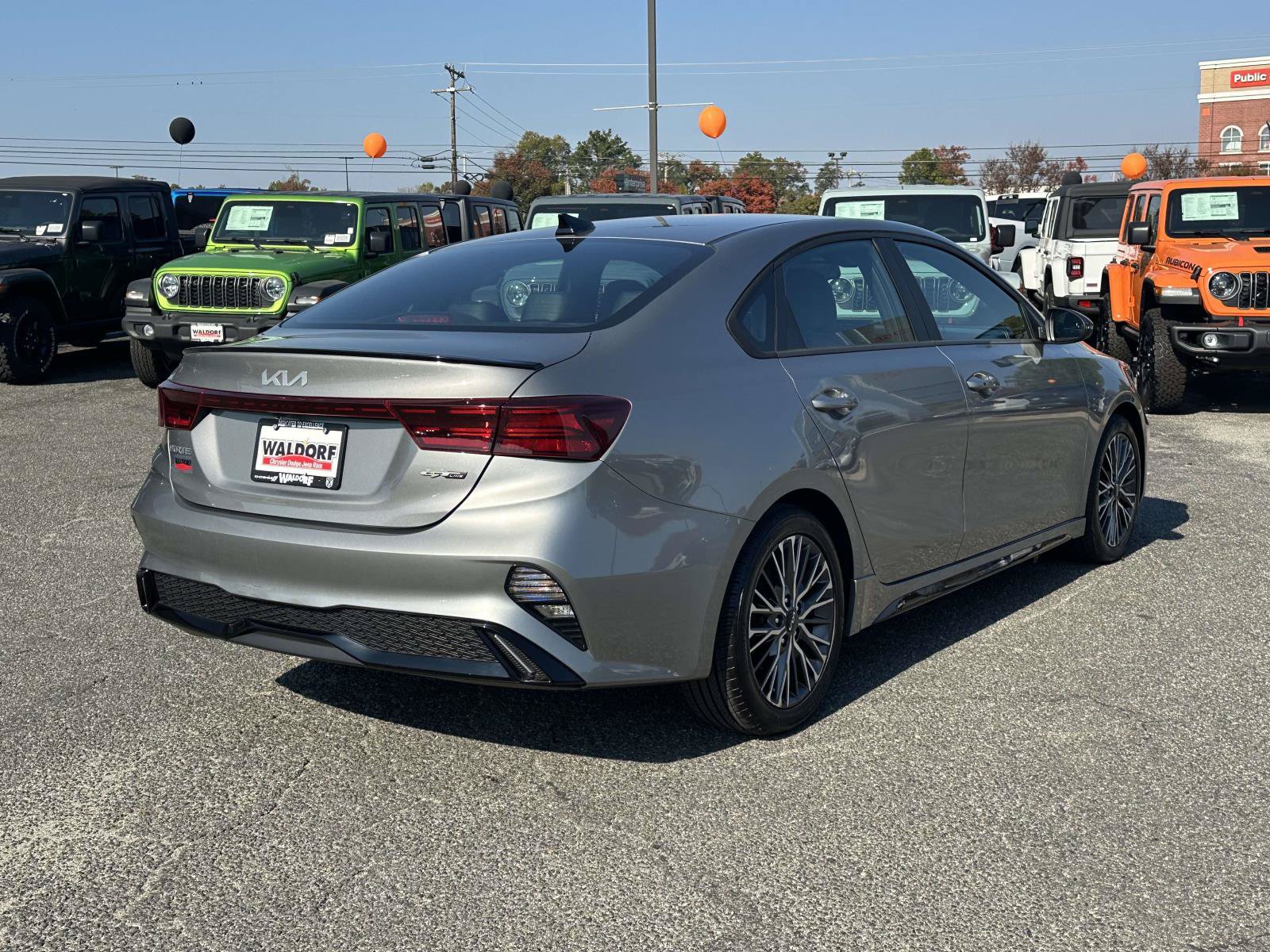 Used 2023 Kia Forte GT-Line w/ GT-Line Premium Package FWD image 8