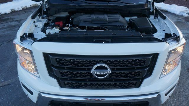 Used 2024 Nissan Titan SV w/ SV Convenience Package image 61