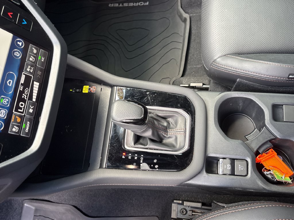 Used 2025 Subaru Forester Touring w/ Popular Package - Touring AWD/4WD image 23