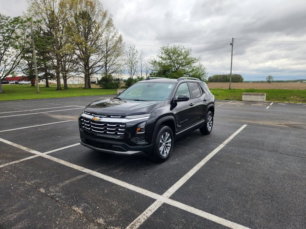 New 2026 Chevrolet Equinox LT w/ Convenience Package II FWD image 4