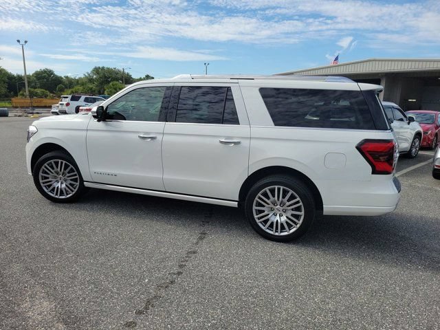Used 2022 Ford Expedition Max Platinum AWD/4WD image 13