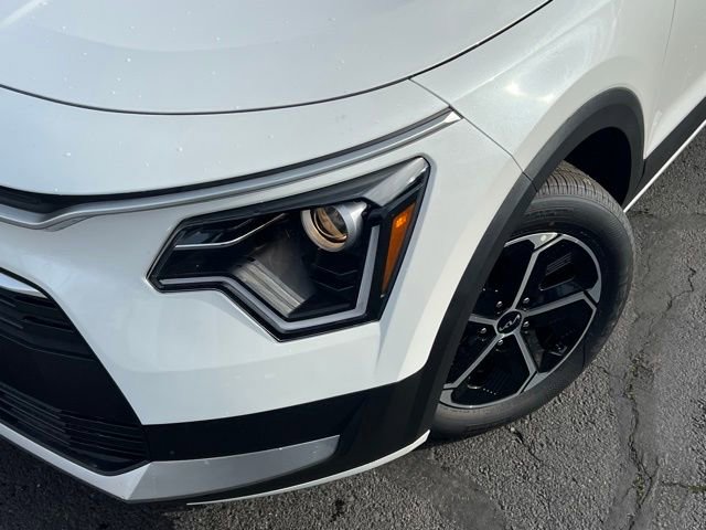 New 2026 Kia Niro LX FWD image 2