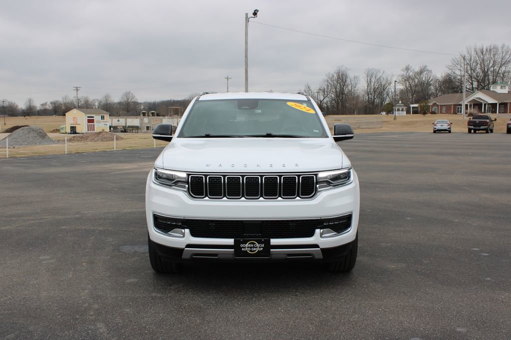 Used 2024 Jeep Wagoneer Series II image 3