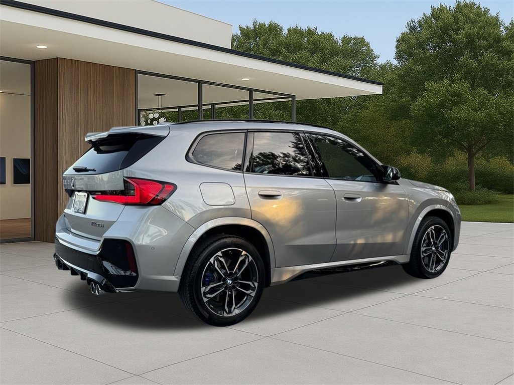 Certified 2025 BMW X1 M35i w/ Premium Package image 7