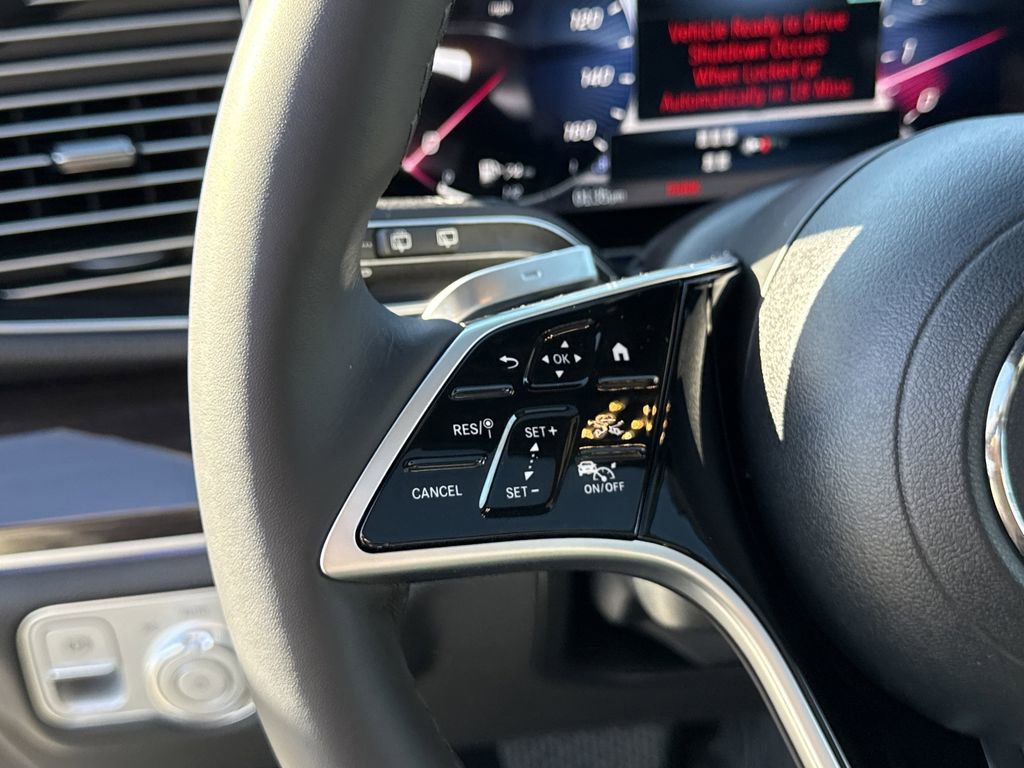 Used 2024 Mercedes-Benz GLE 350 4MATIC image 23