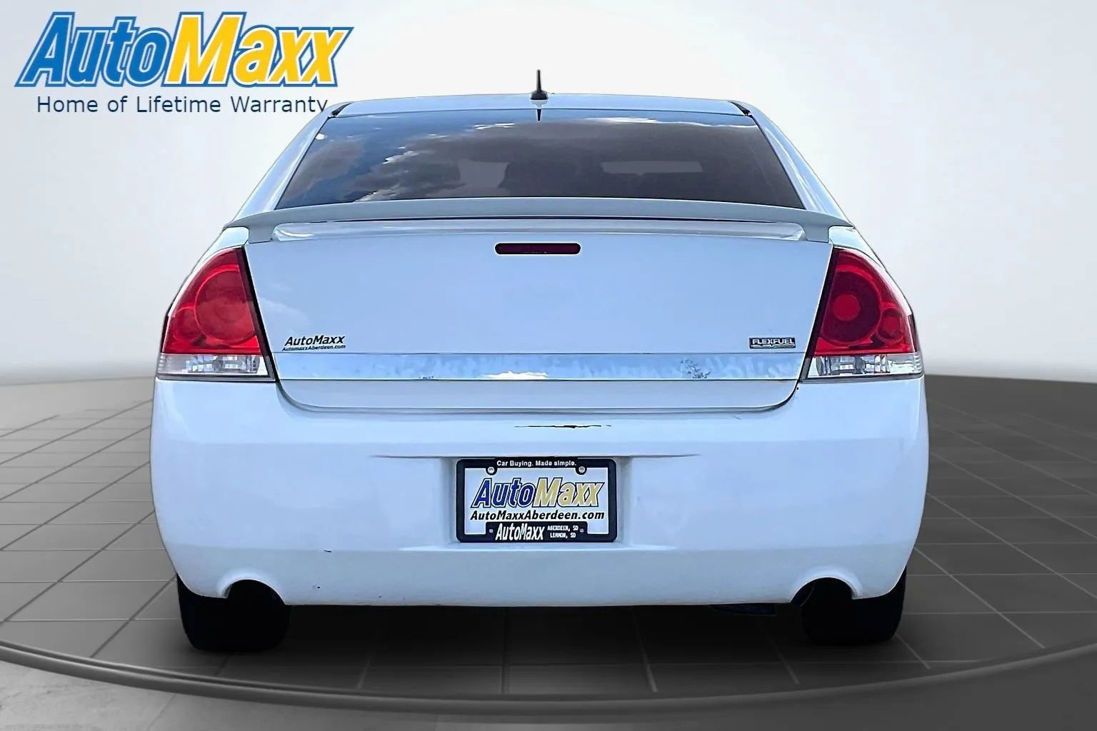 Used 2011 Chevrolet Impala LT w/ Luxury Edition Package FWD image 7