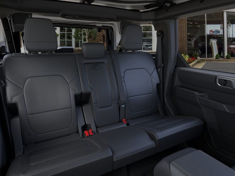 New 2025 Ford Bronco Badlands w/ Sasquatch Package AWD/4WD image 13