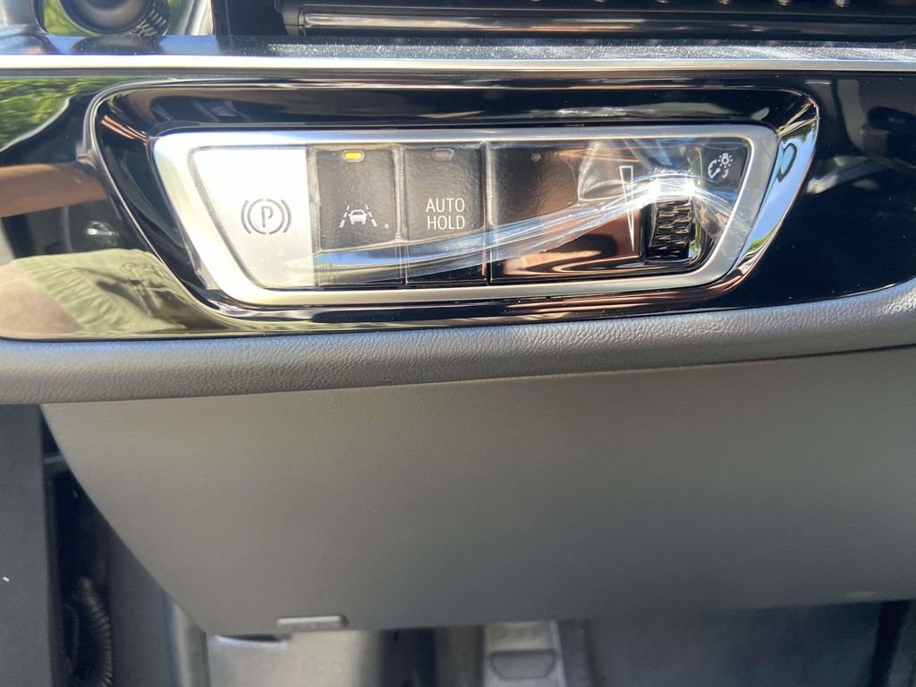 New 2026 Cadillac Lyriq V AWD/4WD image 21