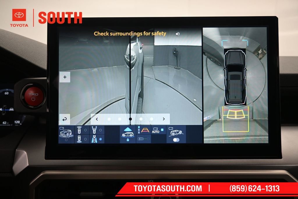 Used 2025 Toyota 4Runner TRD Off-Road Premium AWD/4WD image 20