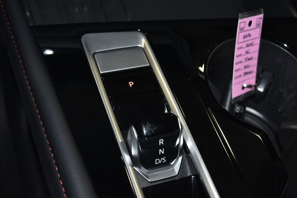 Certified 2025 Volkswagen Atlas Peak Edition SE image 12